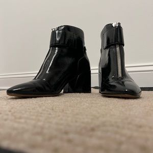 Dolce Vita! Super Chic & Sexy Patent Leather Booties! (Worn 2 ways) 🪄✨